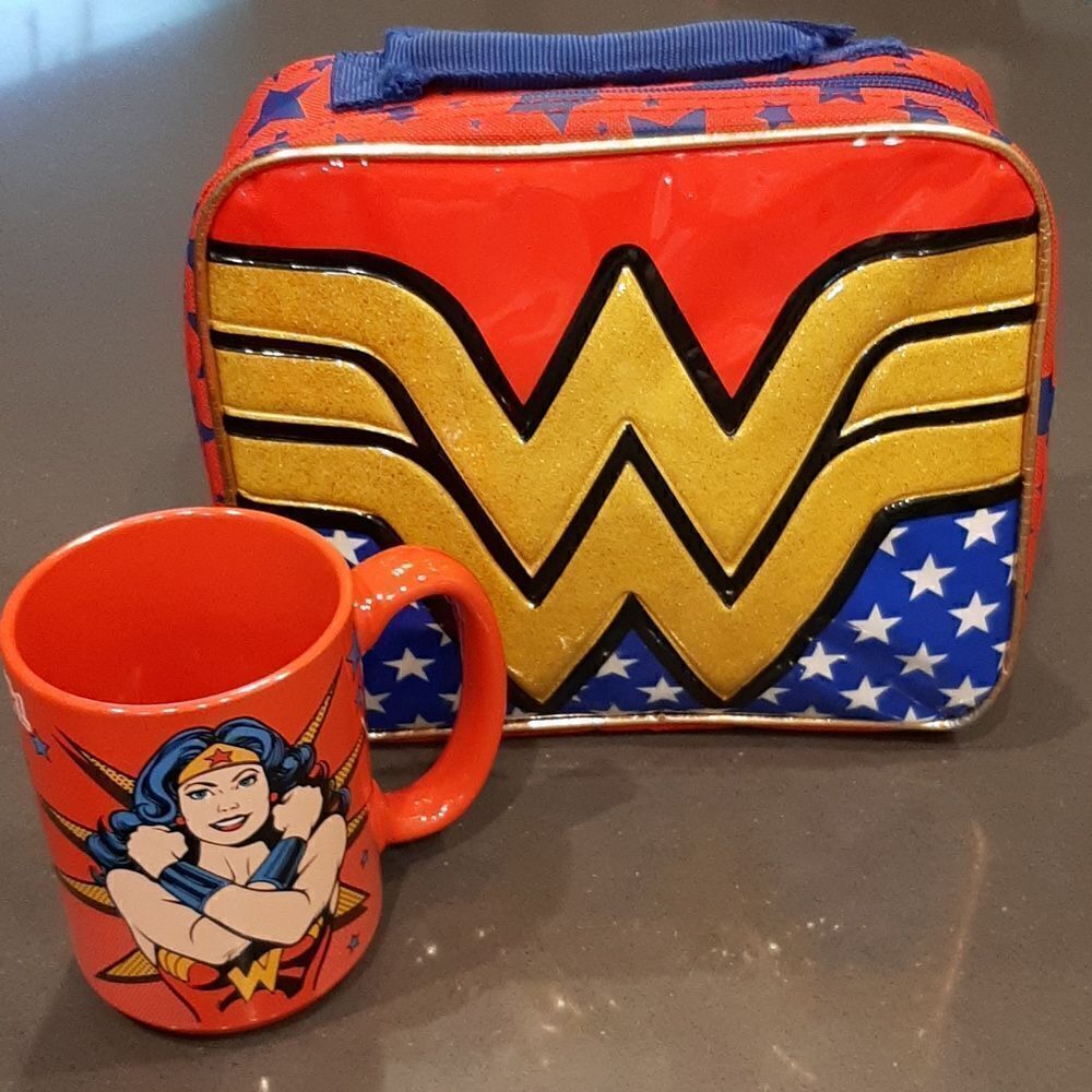 Wonder Woman Lunch Bag & Mug Set DC Comics Superhero Gift Bundle